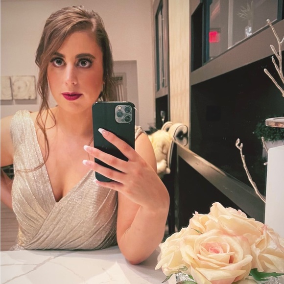 Meet your Posher, Jackie - Picture 1 of 1